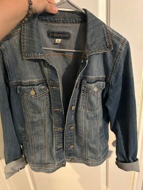 Maurices Medium Wash Blue Denim Jean Jacket